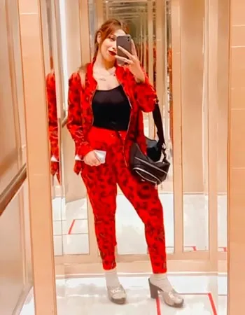 Call Girls service in Ahmedabad